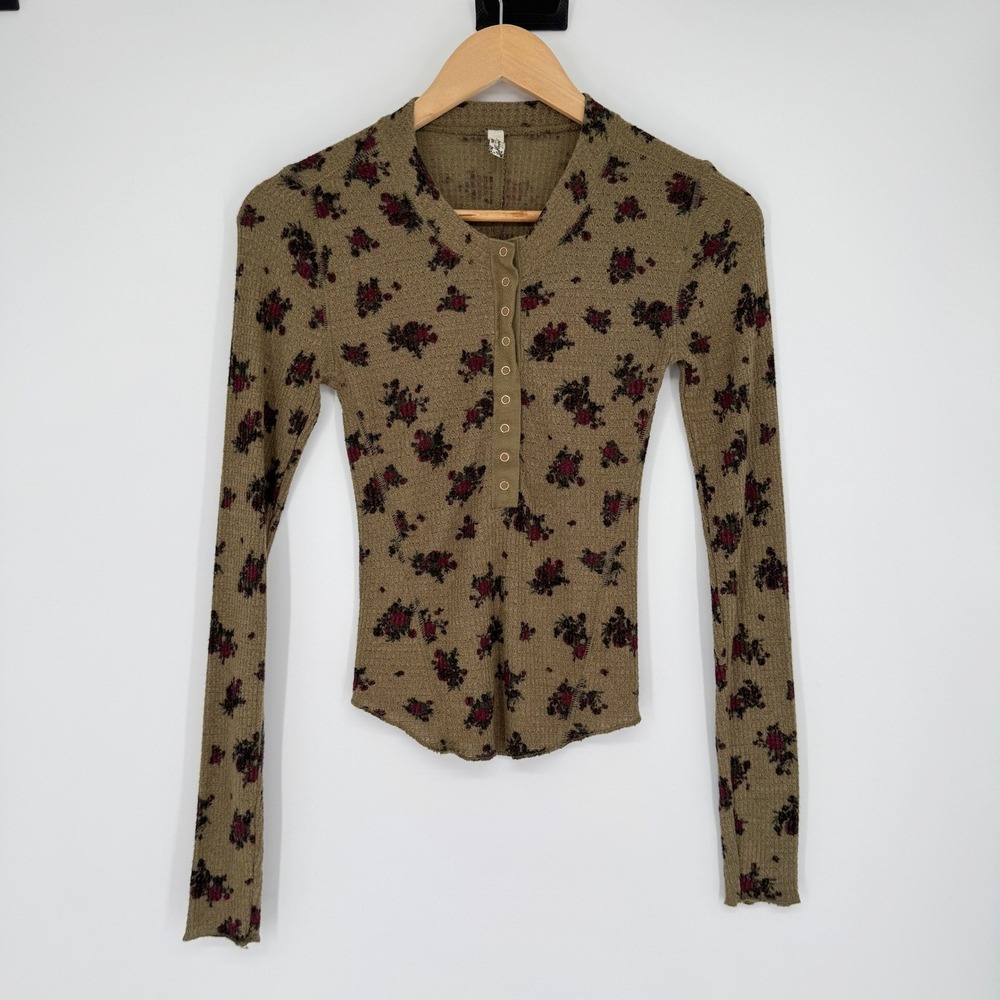 Free People Brown Floral Waffle Knit Henley Top XS Long Sleeve Cottagecore Boho